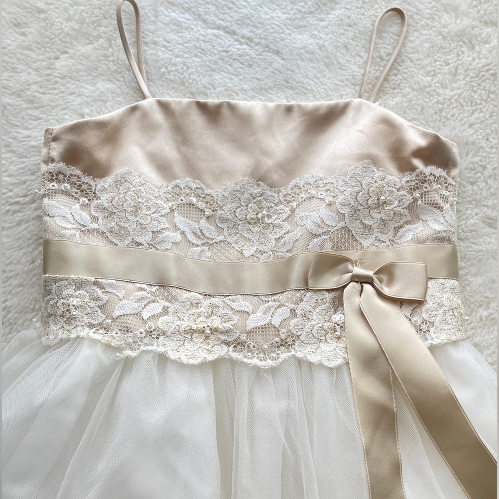 David’s Bridal Kids Strap Satin Formal Dress Size 3 - Picture 7 of 11